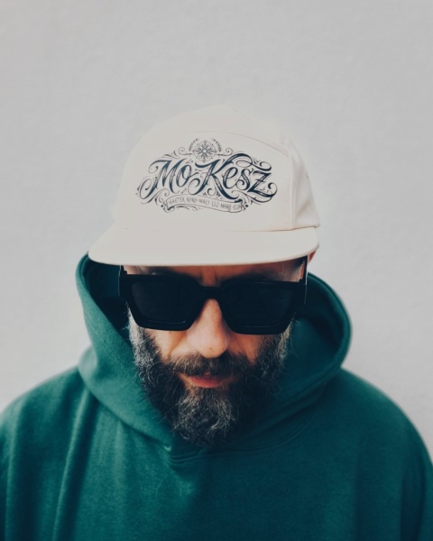 MO KESZ 5 PANEL CAP NATURAL (PREORDER)