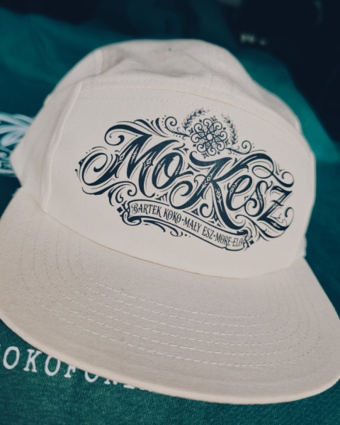 MO KESZ 5 PANEL CAP NATURAL (PREORDER)