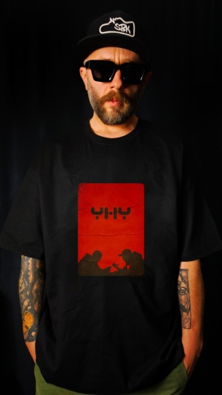 T-SHIRT YHY LOGO 3 FRONT BLACK (PREORDER)